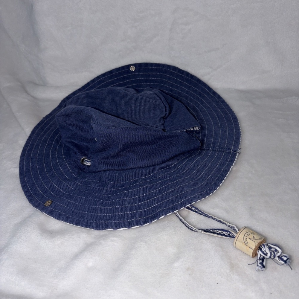 Kids Denim Bucket Hat Wide Brim‎ Adjustable Chin Strap Vintage Style Coastal EUC